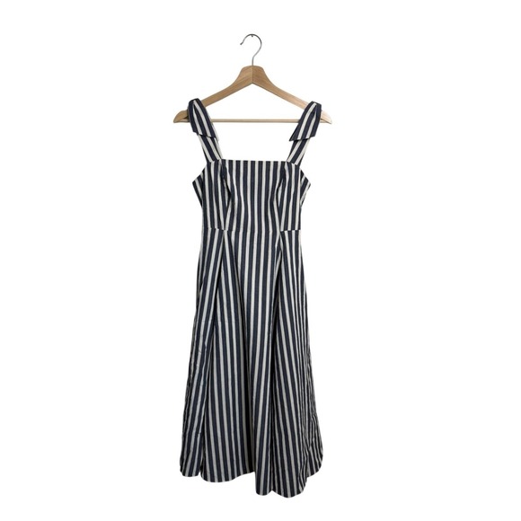 kate spade Dresses & Skirts - Kate Spade Seersucker Stripe Dress Blue White Sleeveless Fit & Flare Size 2